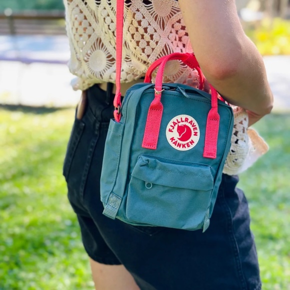 Fjällräven Kanken Sling Mini Backpack - Picture 3 of 9